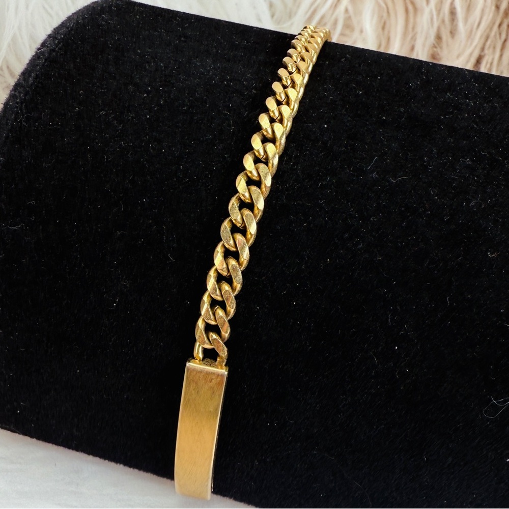 Vintage Mid-Century Goldtone Cuban Link Speidel USA
Bracelet